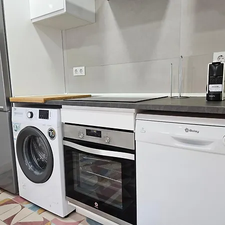 618f1 Apto Moderno Y Centrico * اوفيدو